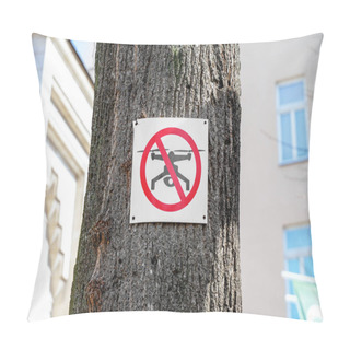 Personality  Prohibition Sign That Drones Cannot Be Used In This Area Is Hanging On Tree In City. Modern Technology For Comfortable Life. Violation Of Boundaries Of Private Property. Permission To Fly In Midair. Pillow Covers