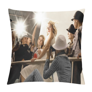 Personality  Beautiful Blond Girl Looking Like A Superstar Posing And Lots Of Photographers Around Her Taking Pictures Pillow Covers