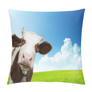 Personality  Cow And Field Of Fresh Grass Pillow Covers