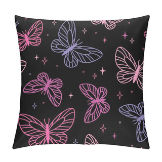 Personality  Seamless Pattern With Butterflies. Hand Drawn Vector Illustration. Line Art. Pillow Covers