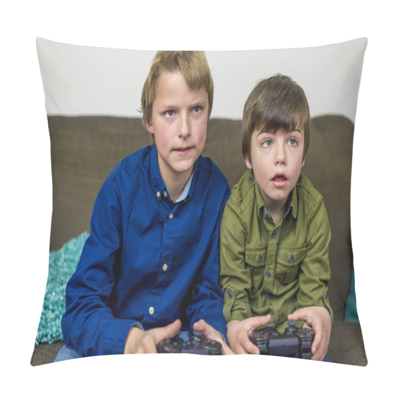 Personality  Gaming Brothers Pillow Covers