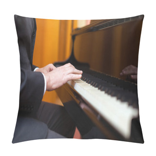 Personality  Man Playing A Piano Pillow Covers