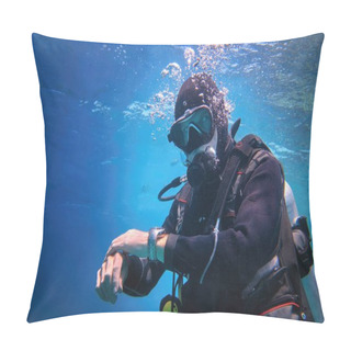 Personality  Fully Equipped Man Scuba Diver Underwater In The Blue Water  Pillow Covers