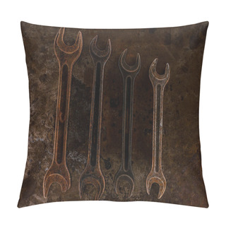Personality  Top View Of Arrangement Of Vintage Wrenches On Rusty Surface Pillow Covers