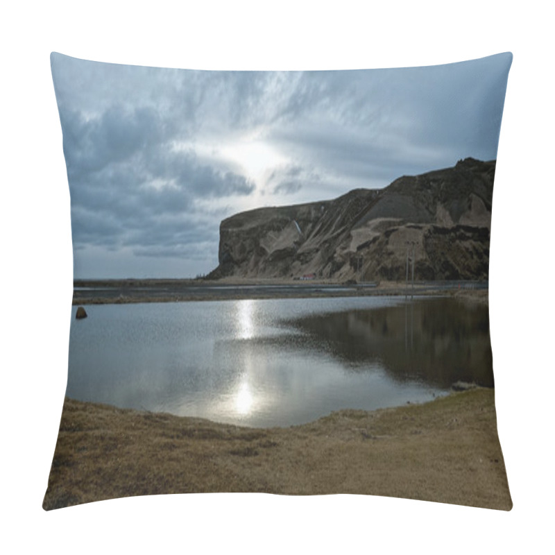 Personality  Scenic Landscape Of Southern Iceland Pillow Covers