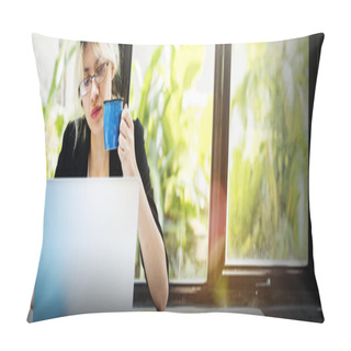 Personality  Businesswoman Concentrates On Work Pillow Covers