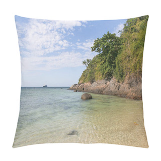 Personality  Travel Pillow Covers