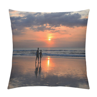 Personality  Summer Holidays And People Concept. Black Silhouettes Of People At Sunrise In Ocean At Morning. Pillow Covers