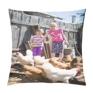 Personality  Children Fed Chickens Pillow Covers