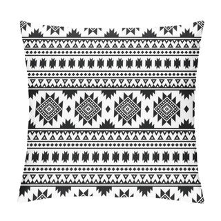 Personality  Seamless Tribal Pattern With Geometric Ornament Background Design For Textile. Folk Illustration Pattern With Aztec And Navajo Style. Ethnic Print. Black And White Colors. Pillow Covers