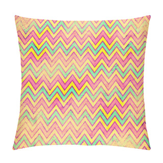 Personality  Grunge Background With Zigzag Pattern Pillow Covers