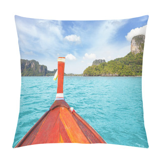 Personality  Wooden Boat And A Tropical Island In Distance. Pillow Covers