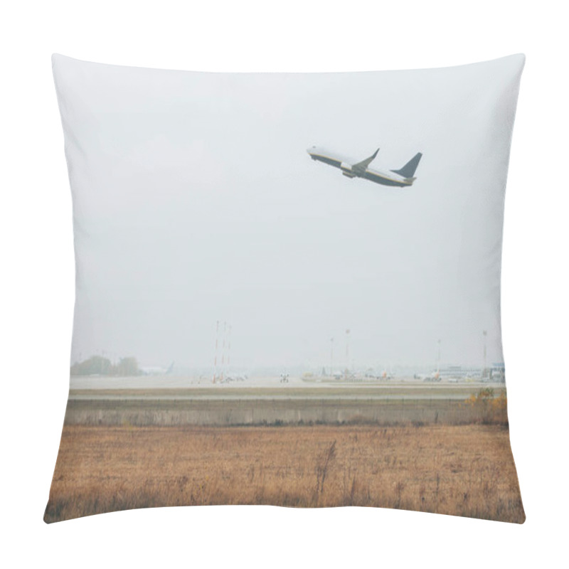 Personality  Airplane taking off in sky above foggy airfield pillow covers