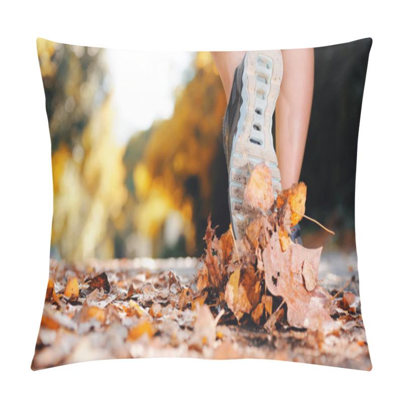 Personality  Autumn Runner Feet Pillow Covers