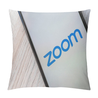 Personality  Buenos Aires, Argentina - August 17, 2020: Logo Of Zoom  Pillow Covers