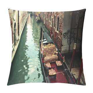 Personality  Typical Gondola At Narrow Venetian Canal, Venice, Italy.  Pillow Covers