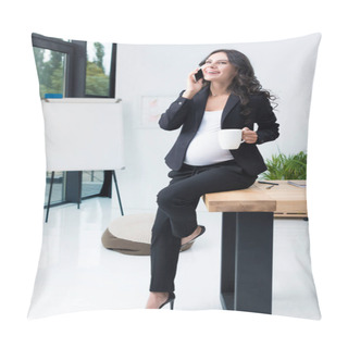 Personality  Pregnant Businesswoman Talking By Phone Pillow Covers