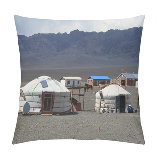 Personality  Yurt Village In The Desert Gobi Of Mongolia Pillow Covers
