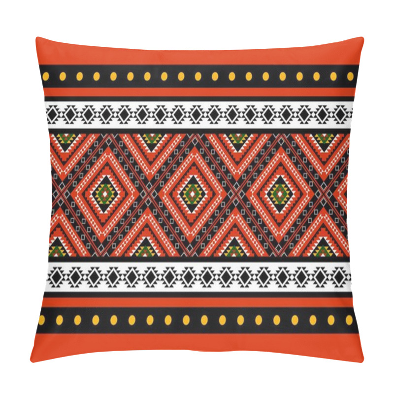 Personality  Geometric Ethnic Oriental Seamless Pattern Traditional Design For Background,carpet,wallpaper.clothing,wrapping,Batik Fabric,Vector Illustration.embroidery Style, Sadu. Pillow Covers
