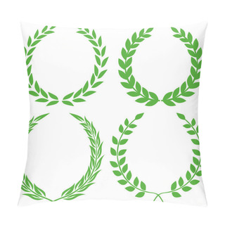 Personality  Laurel Wreath Pillow Covers