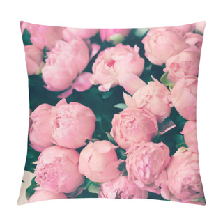 Personality  Vintage Paris Roses Pillow Covers