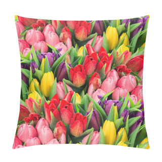 Personality  Fresh Spring Tulip Flowers With Water Drops Pillow Covers
