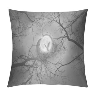 Personality  Mystic Moon Bird Circle Pillow Covers