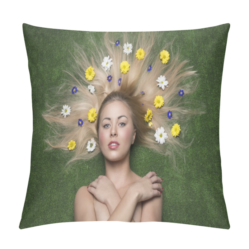 Personality  floral girl lying on a meadow  pillow covers