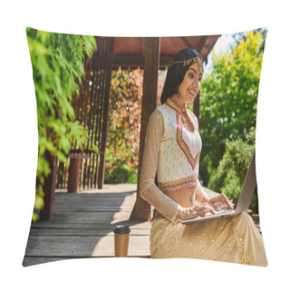 Personality  Summer Park, Happy Ethnic Style Woman Typing On Laptop Near Coffee To Go In Wooden Alcove Pillow Covers