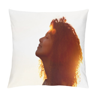 Personality  Woman Silhoutte Against Evening Sun Pillow Covers