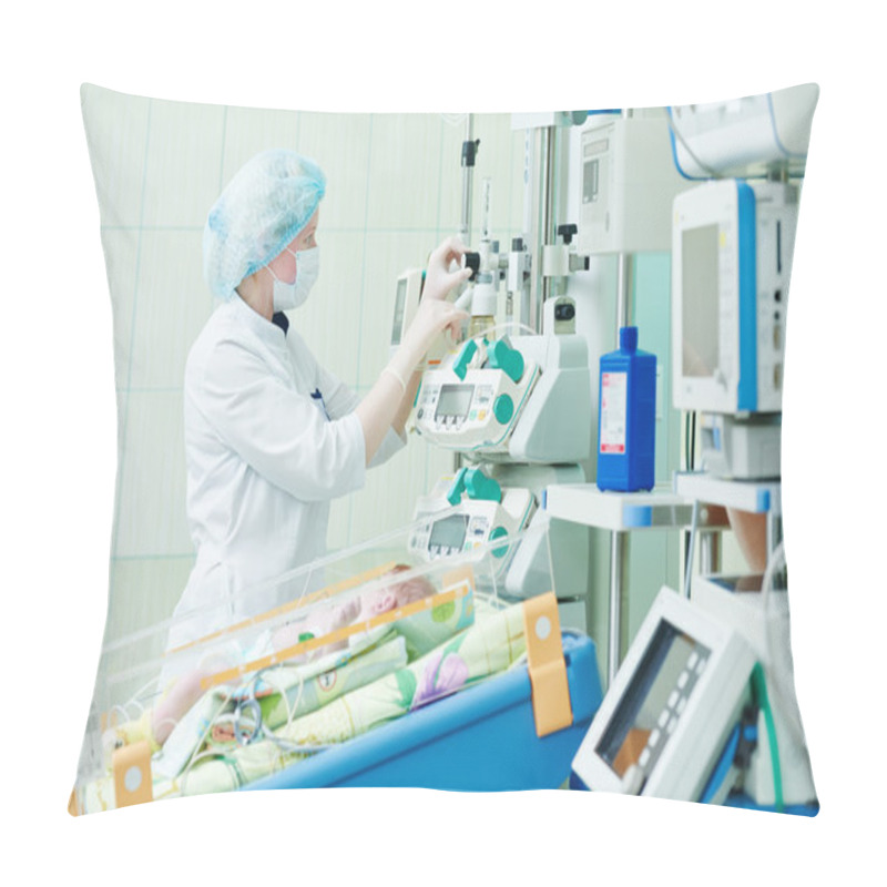 Personality  Intensive Care Unit Female Doctor With Baby Infant Pillow Covers