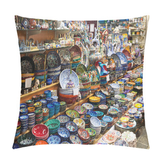 Personality  Turkish Ceramics On The Grand Bazaar In Istanbul Pillow Covers