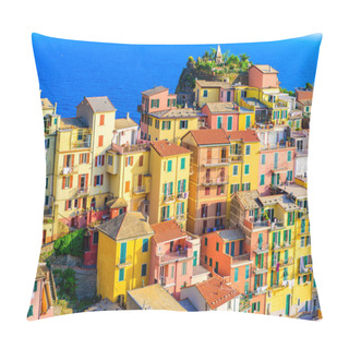 Personality  Colorful Houses In Manarola Village In Cinque Terre National Park. Beautiful Scenery At Coast Of Italy. Fisherman Village In The Province Of La Spezia, Liguria, Italy Pillow Covers