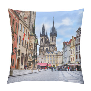 Personality  Prague, Czech Republic, Central Europe, 26.12.2014. The View Ove Pillow Covers