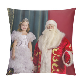 Personality  Santa Claus Congratulates People Pillow Covers