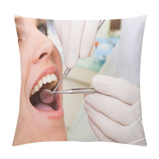 Personality  Dental Inspection Pillow Covers