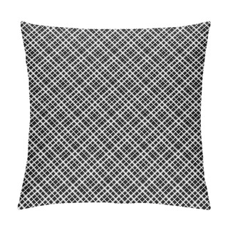 Personality  Diagonal Checkered Pattern Of Fine Lines. Black And White Vector Illustration. Abstract Geometric Monochrome Texture Pillow Covers
