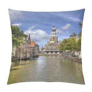 Personality  Alkmaar Canal And Cheese Building In Holland Pillow Covers