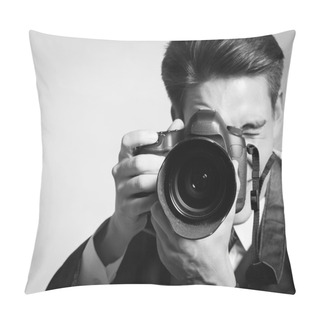 Personality  Man Using Professional Camera Pillow Covers