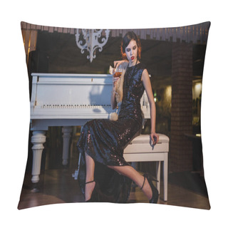 Personality  Portrait Of 20s Style Festive Beauty In A Restaurant. Young Beautiful Woman In Art-deco Style, In Black Dress In A Luxurious Interere Chicago 20s, The Era Of Gangsters. Singer At The White Piano Pillow Covers