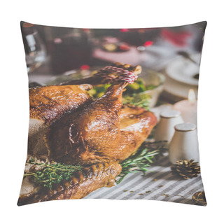 Personality  Roasted Turkey On Holiday Table Pillow Covers