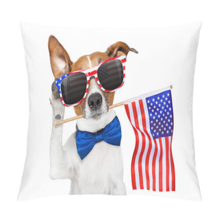 Personality  Dog Listening On 4th Of July  Pillow Covers