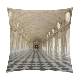Personality  Galleria Grande In Venaria Reale Pillow Covers