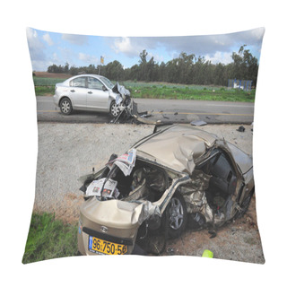 Personality  Car Accidents In Israel Pillow Covers