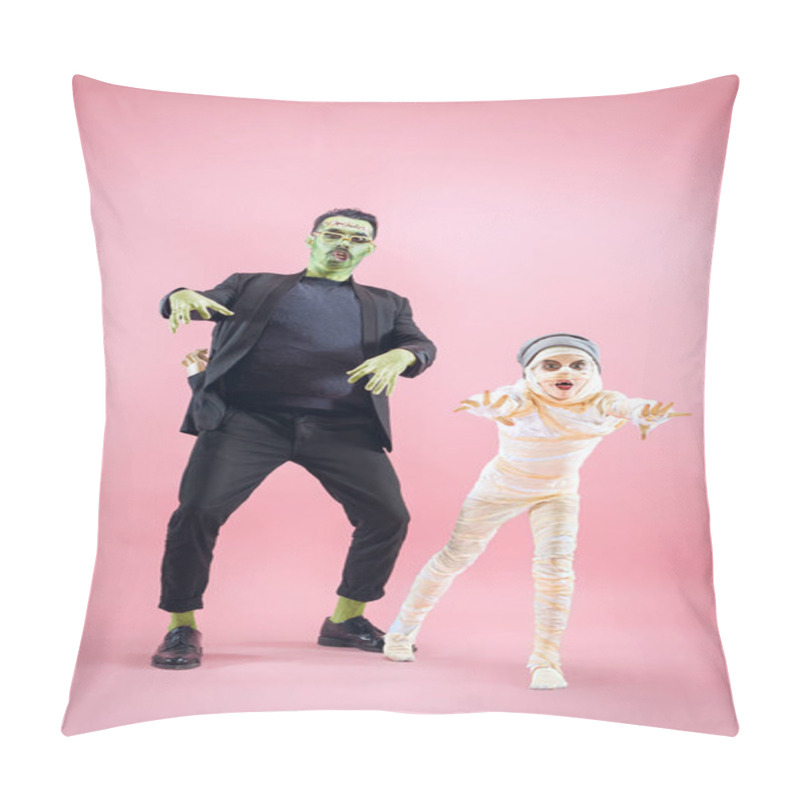 Personality  Halloween Family. Happy Father and Children Girl in Halloween Costume and Makeup pillow covers