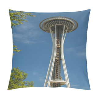 Personality  Space Needle With A Lift Framed With Tree In Seattle Pillow Covers