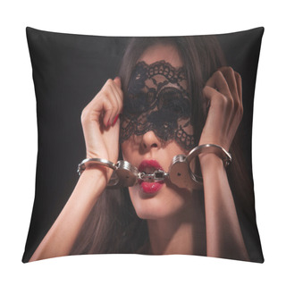 Personality  Girl In A Black Mask Pillow Covers