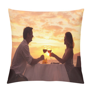Personality  Couple Enjoying Romantic Sunnset Dinner Pillow Covers