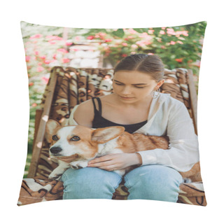 Personality  Blonde Girl Holding Corgi Dog While Sitting In Deck Chair In Green Garden Pillow Covers