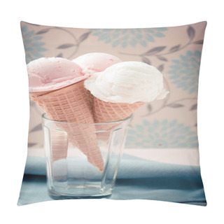Personality  Ice Cream Cones In Cup Pillow Covers